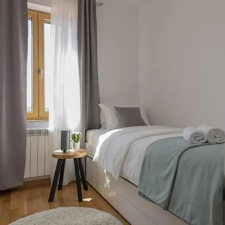 Luxury Melita With Heated Pool Villa *