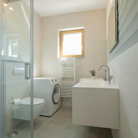 Luxury Melita With Heated Pool Villa *